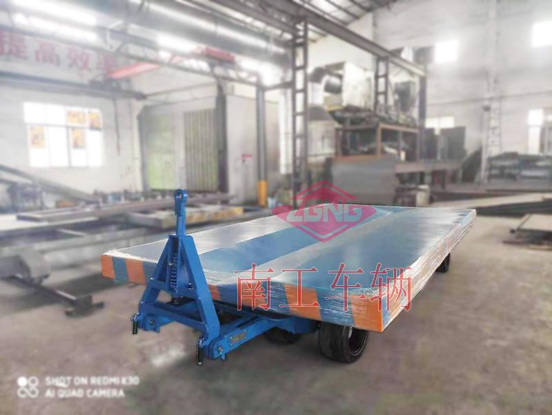 牵引重型乐竞在线注册（中国）有限公司20吨下凹式