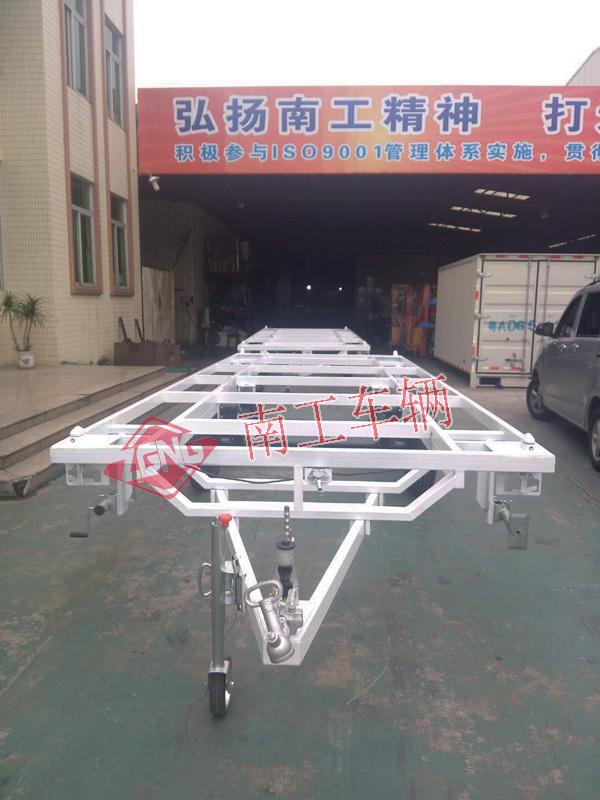 4吨房车底盘 全挂乐竞在线注册（中国）有限公司