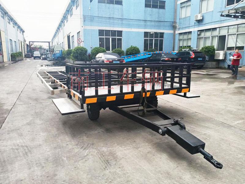 4吨乐竞在线注册（中国）有限公司带小框架铝花纹板