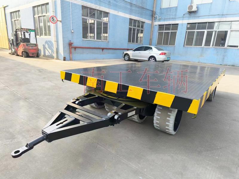 30吨重型乐竞在线注册（中国）有限公司，叉车牵引重型工具拖车