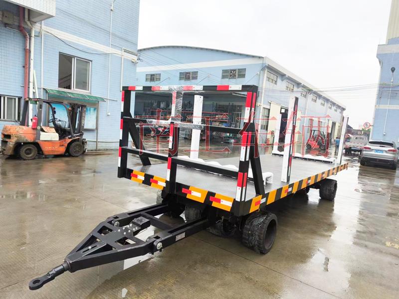 30T重型乐竞在线注册（中国）有限公司 带活动插装立柱工具拖车