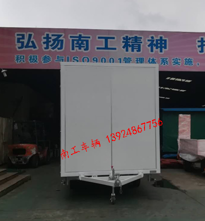1.5吨白色厢式乐竞在线注册（中国）有限公司5I.jpg