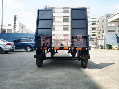 3吨带爬梯工业牵引乐竞在线注册（中国）有限公司2I.jpg