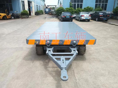 25吨重型工业乐竞在线注册（中国）有限公司全挂式牵引拖车底盘带牵引环4I.jpg
