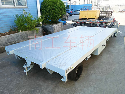 大型船体运输乐竞在线注册（中国）有限公司2I.jpg