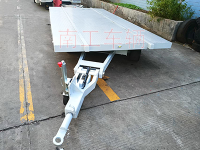大型船体运输乐竞在线注册（中国）有限公司3I.jpg