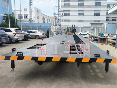 22吨重型方舱牵引乐竞在线注册（中国）有限公司4I.jpg