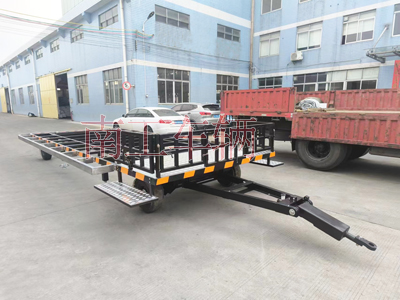 5.5吨牵引乐竞在线注册（中国）有限公司带小箱子3I.jpg