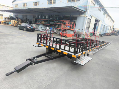5.5吨牵引乐竞在线注册（中国）有限公司带小箱子4I.jpg