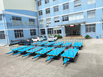 3吨全挂式牵引乐竞在线注册（中国）有限公司可拆护栏I.jpg