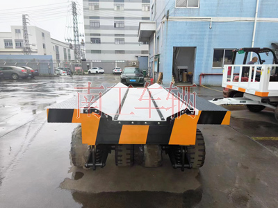 25吨V字重型钢卷乐竞在线注册（中国）有限公司2I.jpg