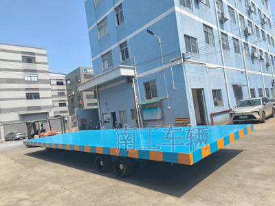 40吨4米宽重型乐竞在线注册（中国）有限公司 蓝色2I.jpg
